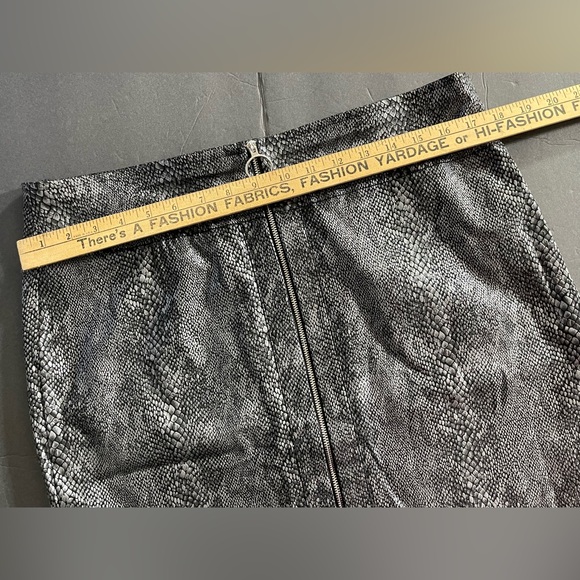 INC Python Skirt - Picture 4 of 6